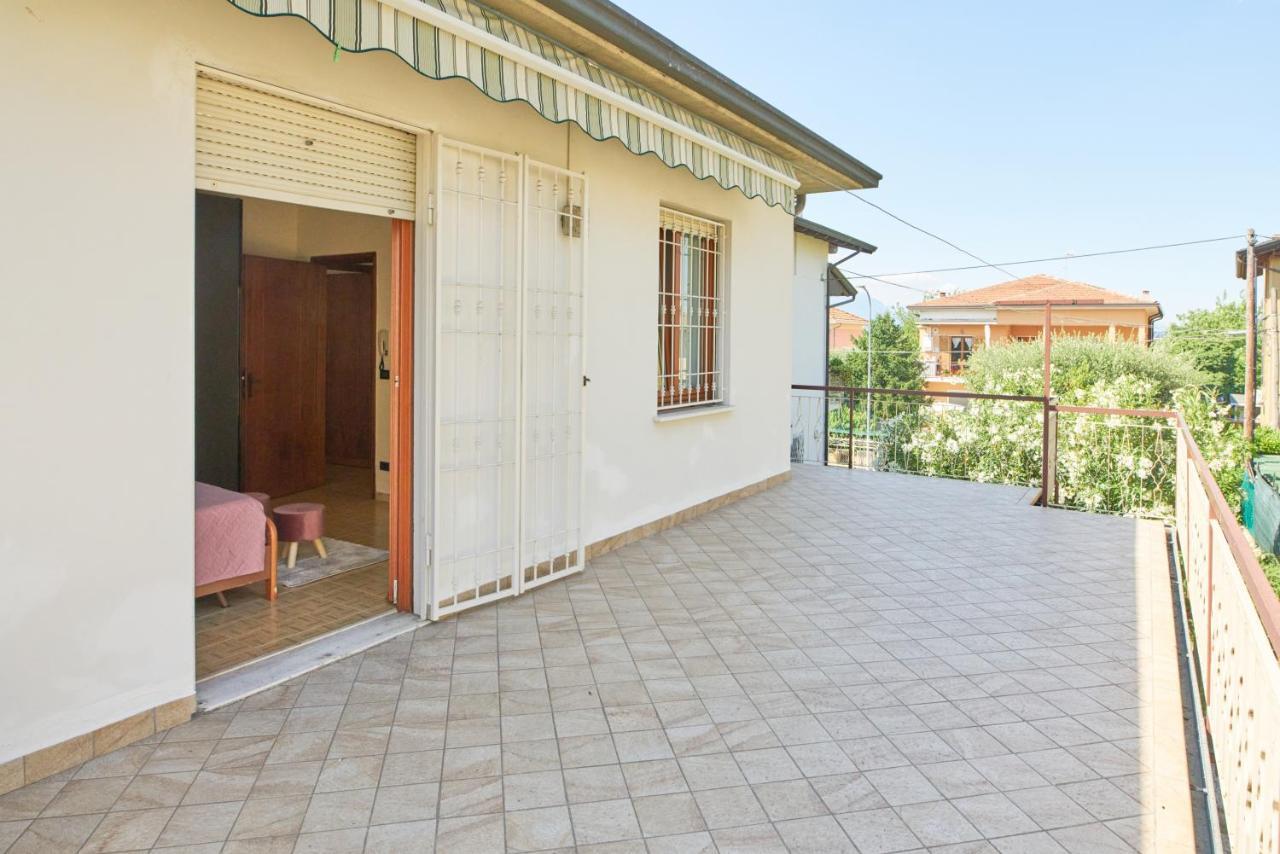 Cinzia'S Holiday Home Дезенцано-дель-Гарда Экстерьер фото